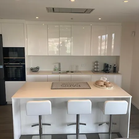 Luxury Diego - The View Apartment *