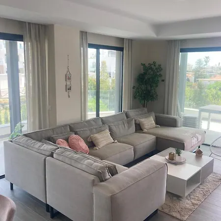 Luxury Diego - The View *