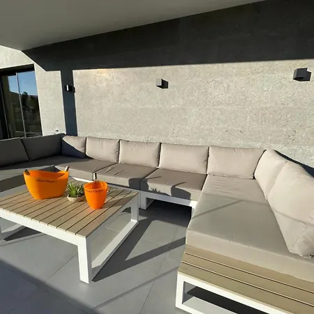 Luxury Diego - The View